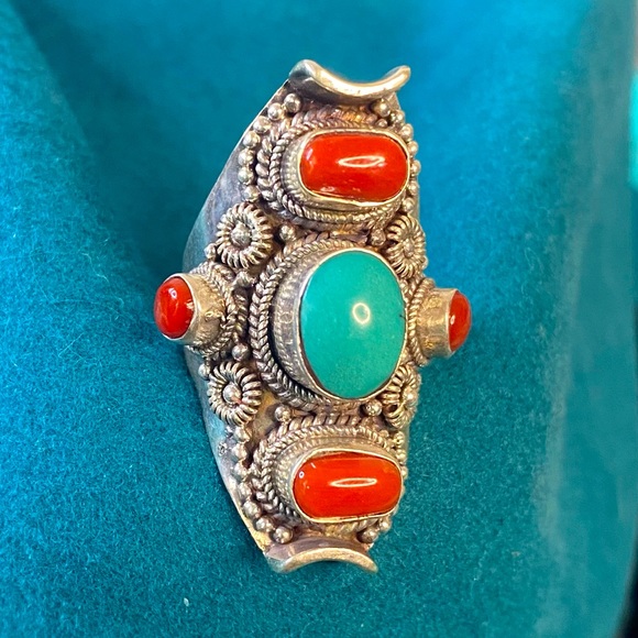 Native Jewelry - Genuine 925 sterling silver and natural turquoise and coral ring